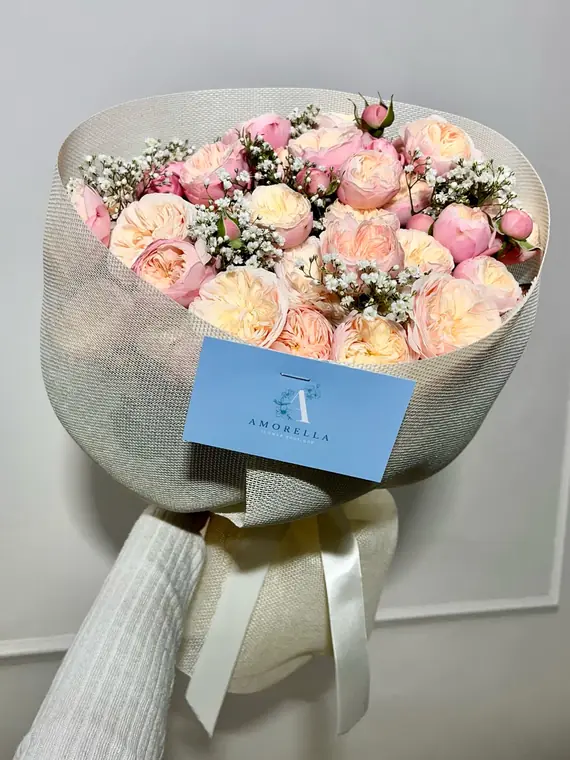 Pastel pink and peach rose bouquet by Amorella Flower Boutique